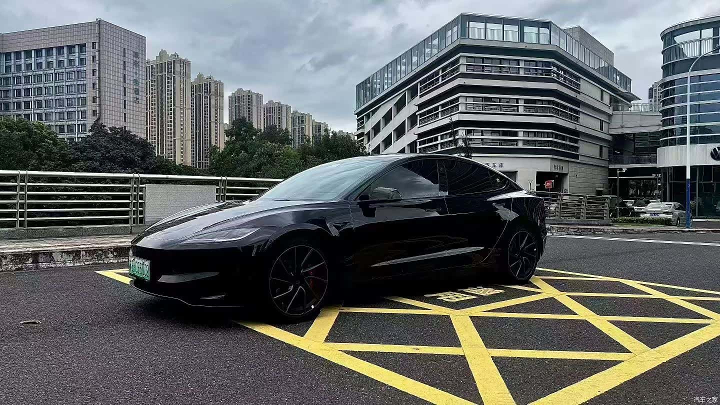 Tesla Model 3, 2026 3