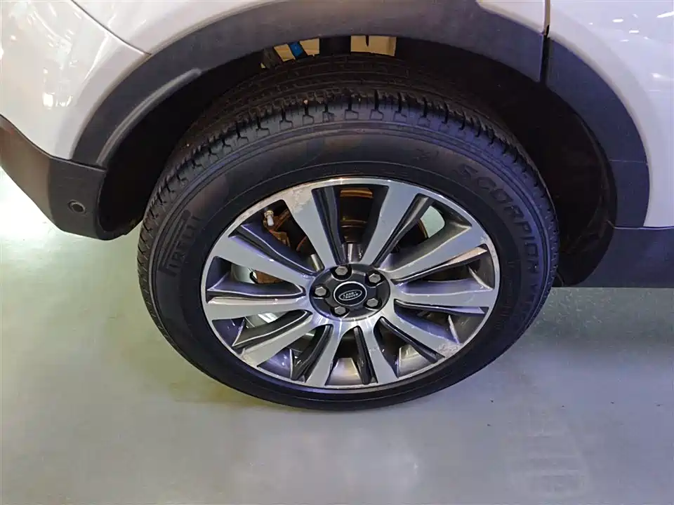 Land Rover Range Rover Aurora