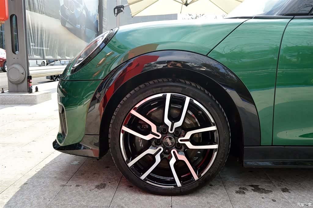 Mini Cooper, 1900 14