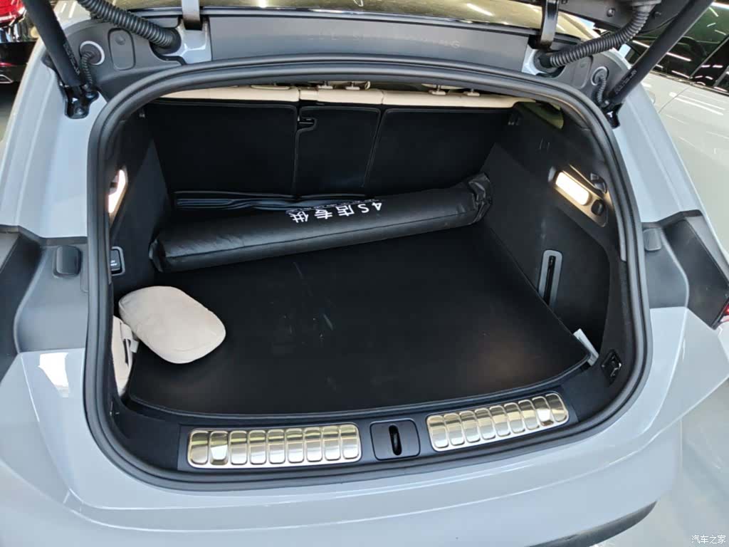 NIO ET5, 2024 19