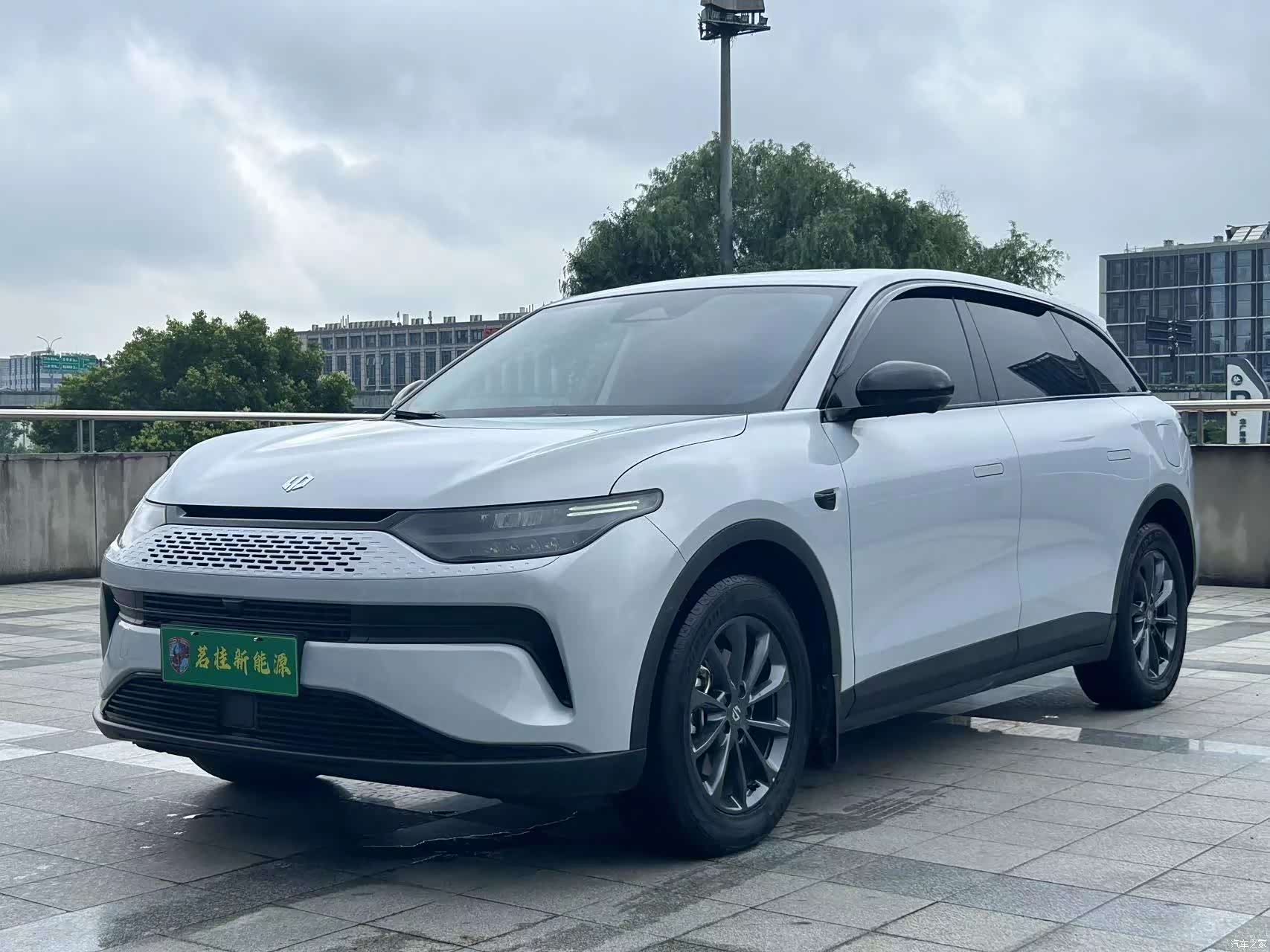 Leapmotor C11, 2023 1