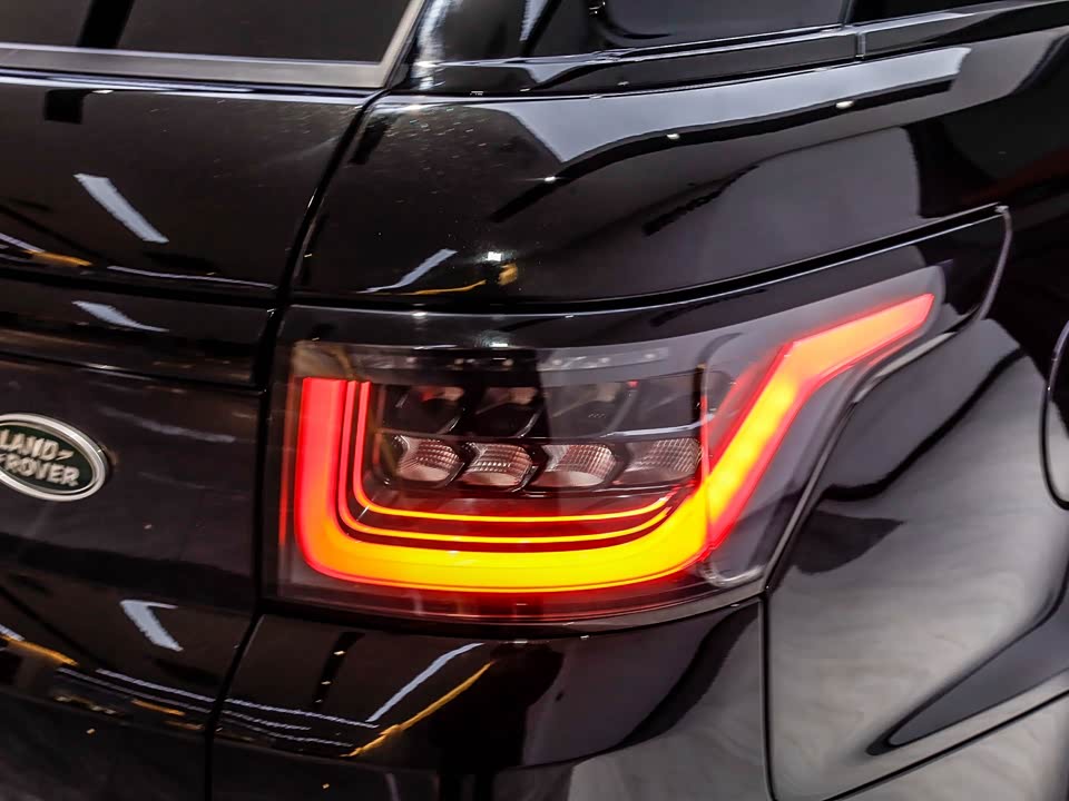 Land Rover Range Rover Sport Land Rover Range Rover Sport