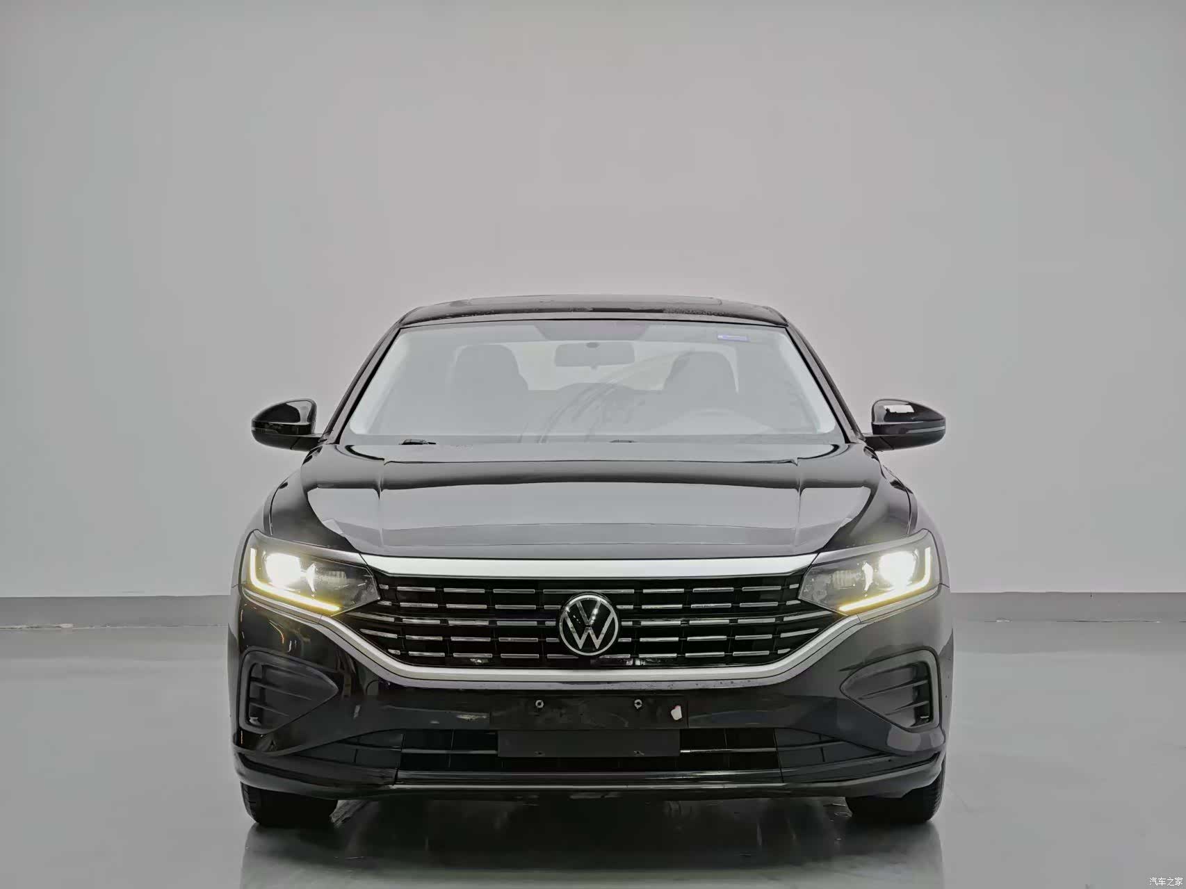Volkswagen Passat, 2022 2