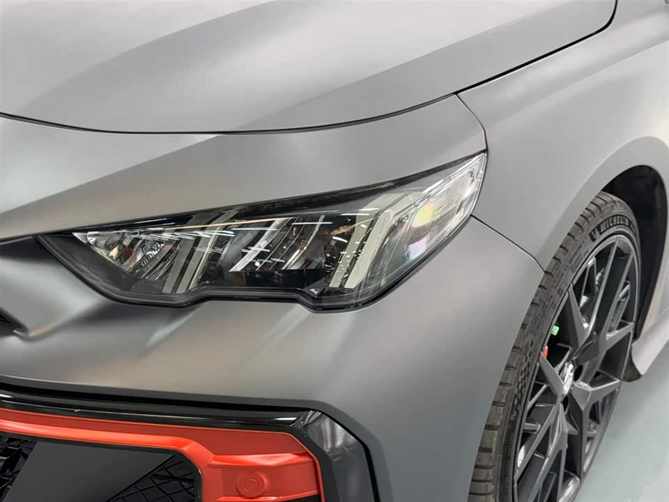 Trumpchi Shadow Leopard