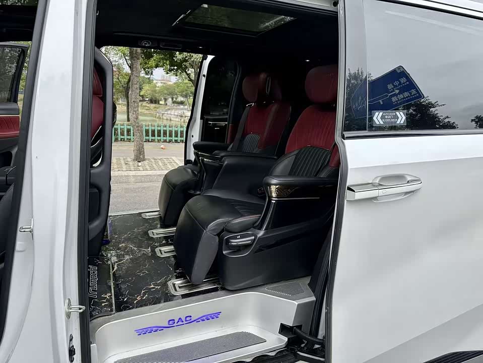 Trumpchi Trumpchi M8