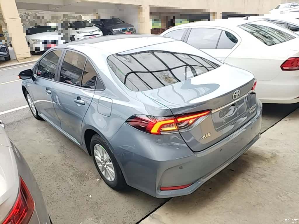 Toyota Corolla, 2022 все фото