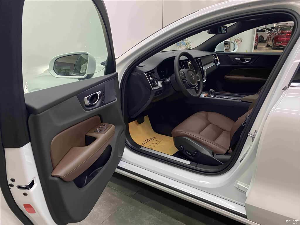Volvo S60, 2026 6