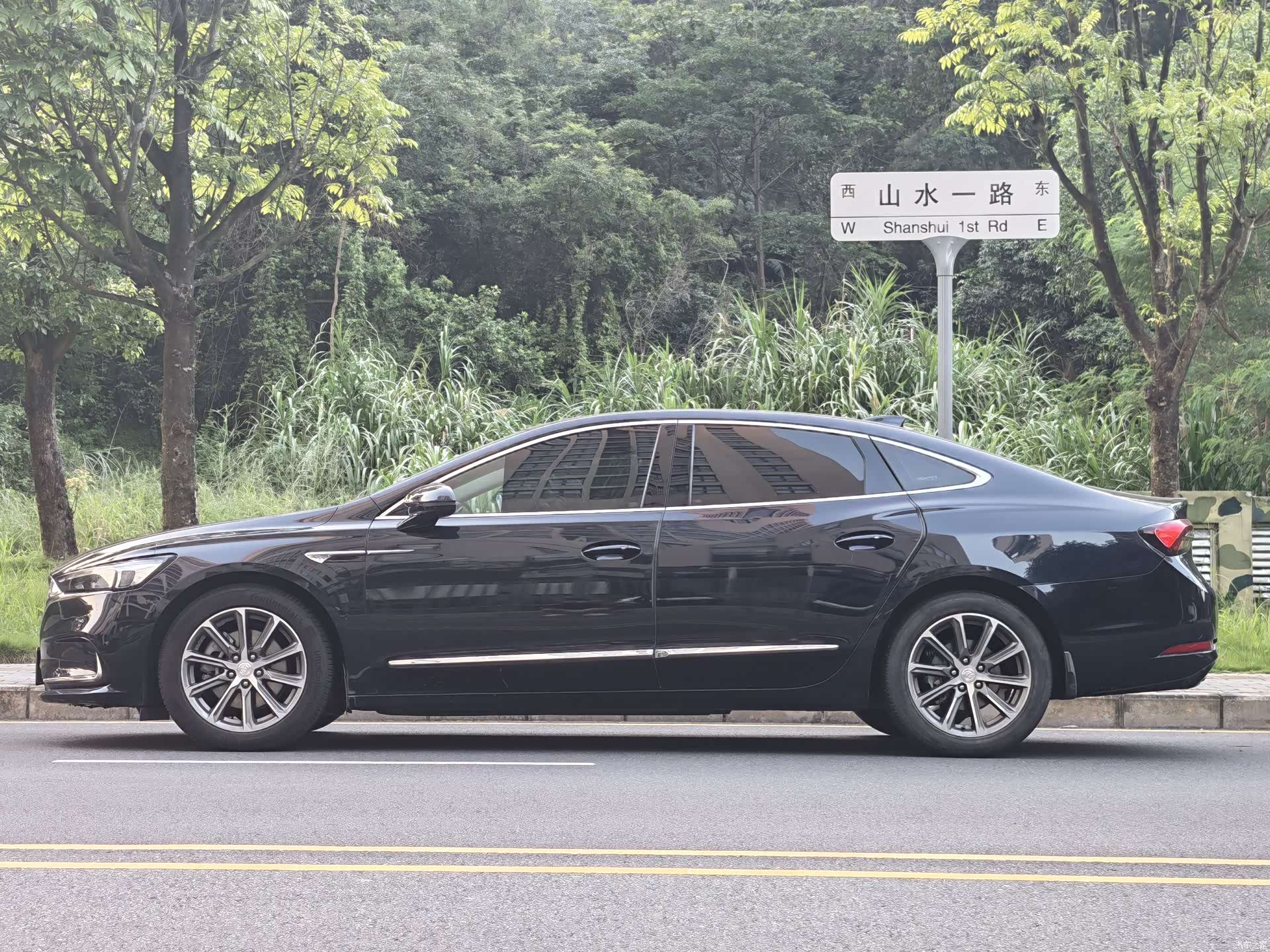 Buick LaCrosse, 2021 4