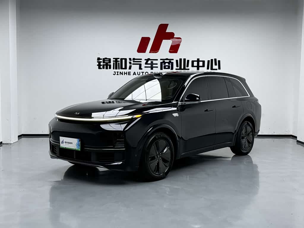 Li Auto L8