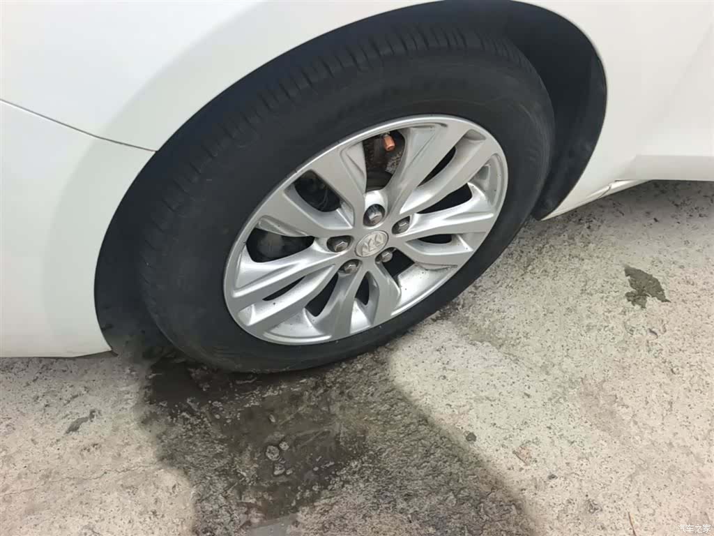Buick V, 2018 23
