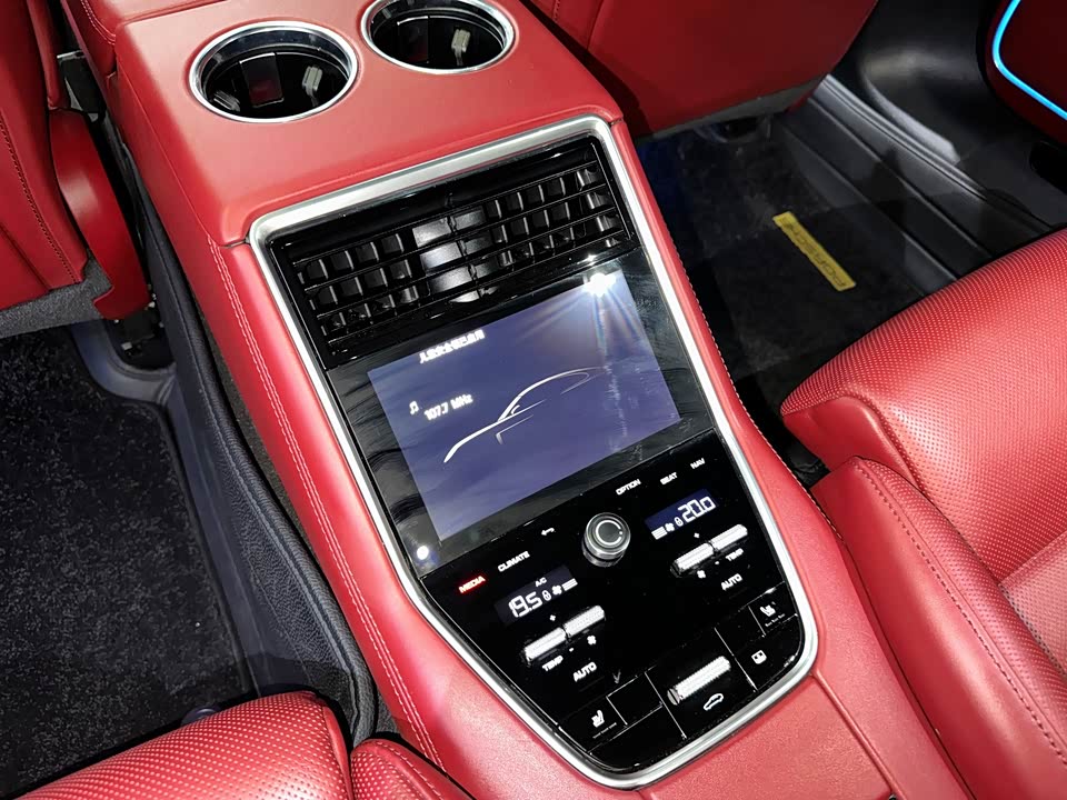 Porsche Panamera Porsche Panamera