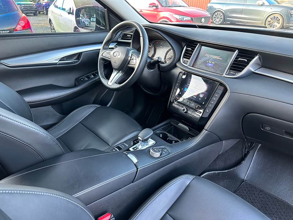 Infiniti QX50