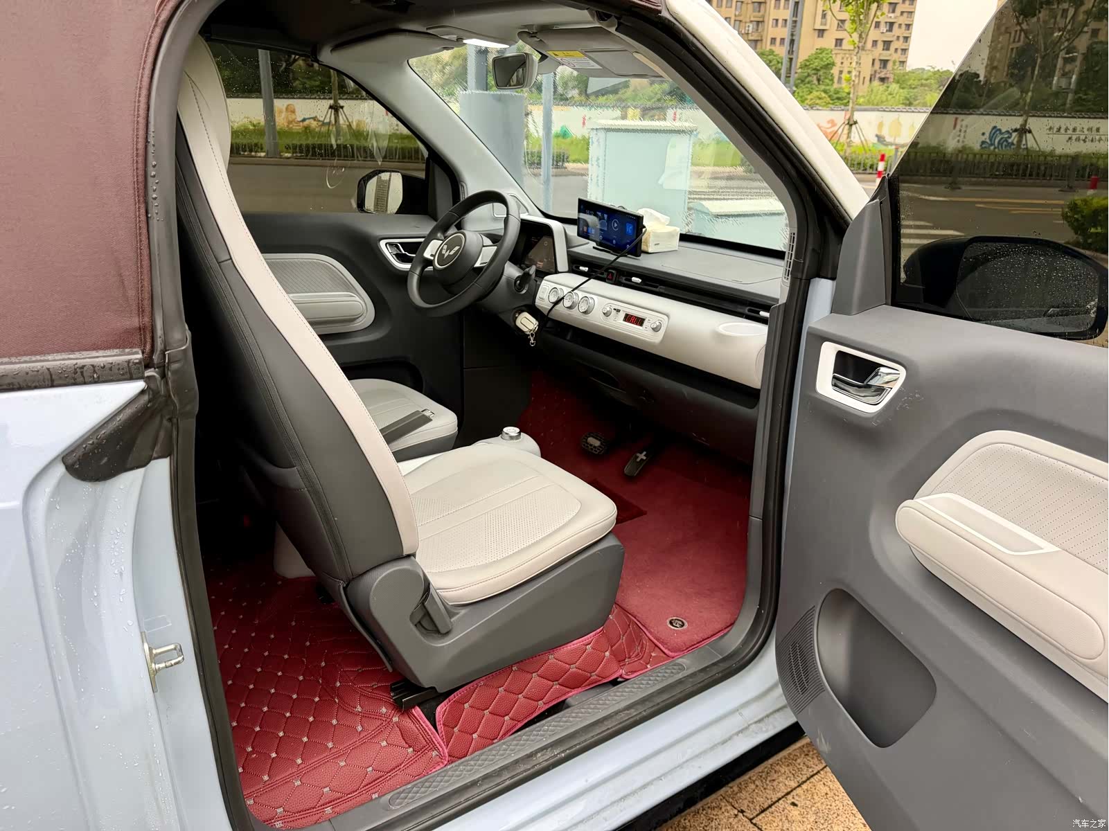 Wuling MINIEV, 2024 11