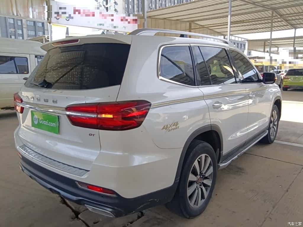 Roewe RX8, 2020 7