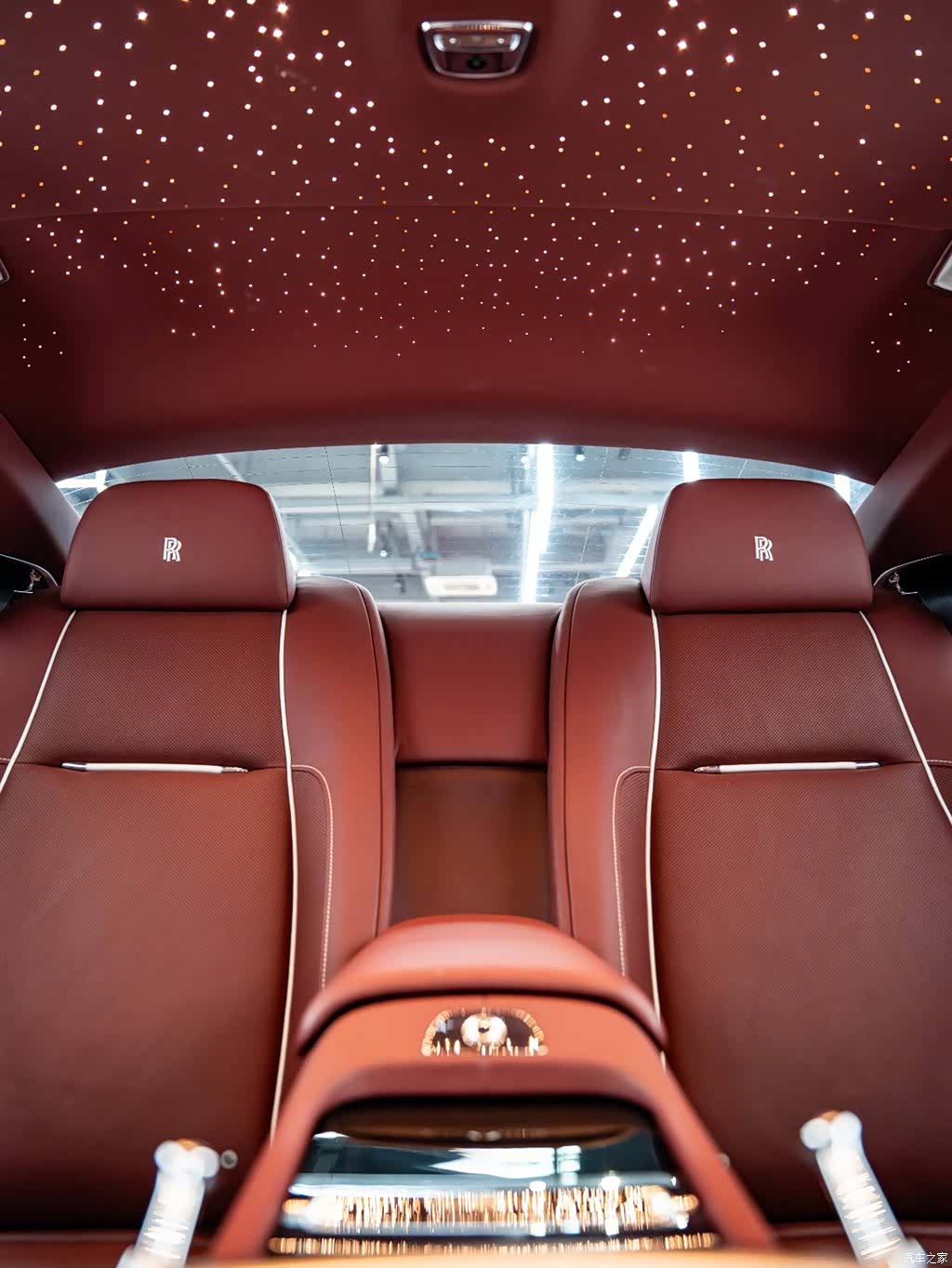 Rolls-Royce Wraith, 2017 12
