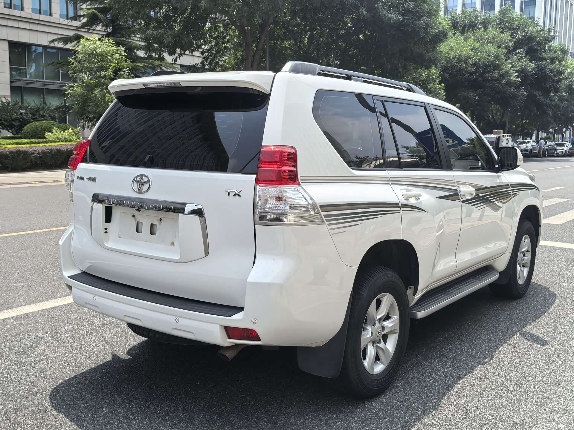 Toyota Prado, 2013 все фото