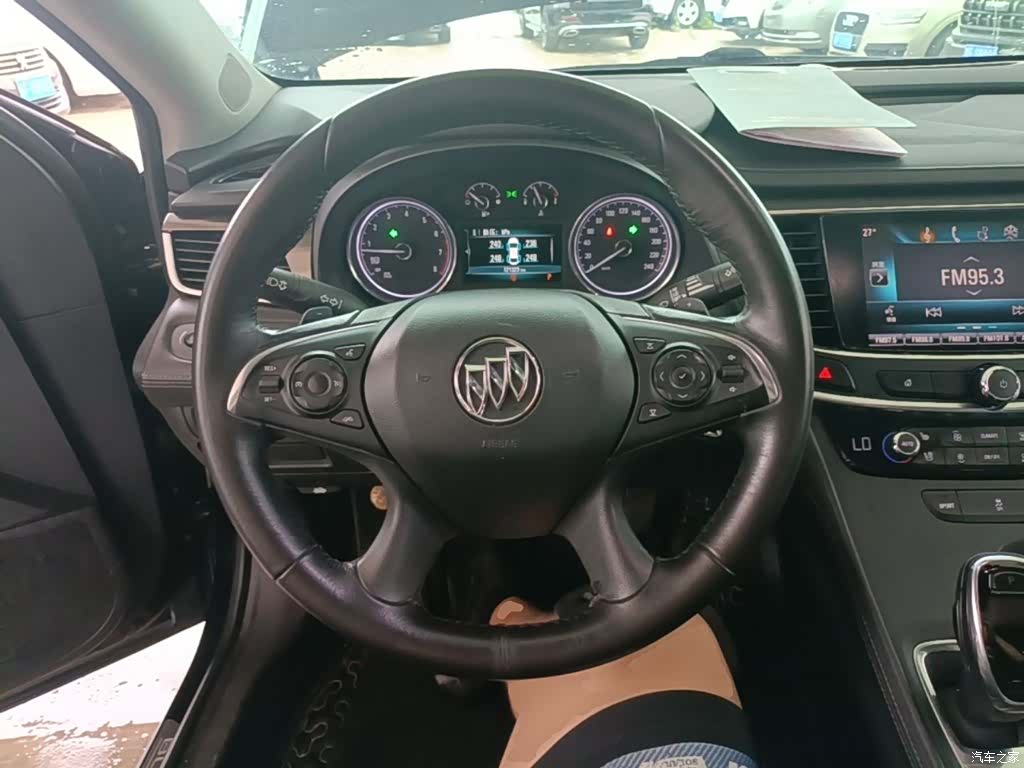 Buick LaCrosse, 2018 11