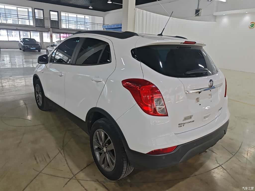 Buick Encore, 2017 все фото