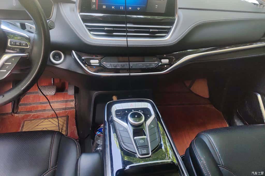 Maxus G20, 2020 13