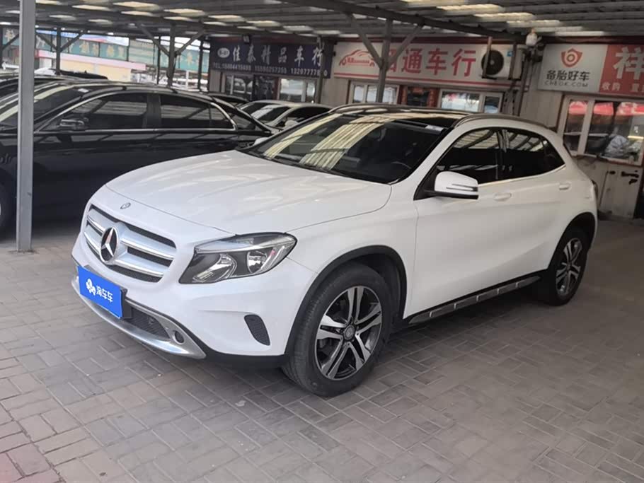 Mercedes-Benz GLA