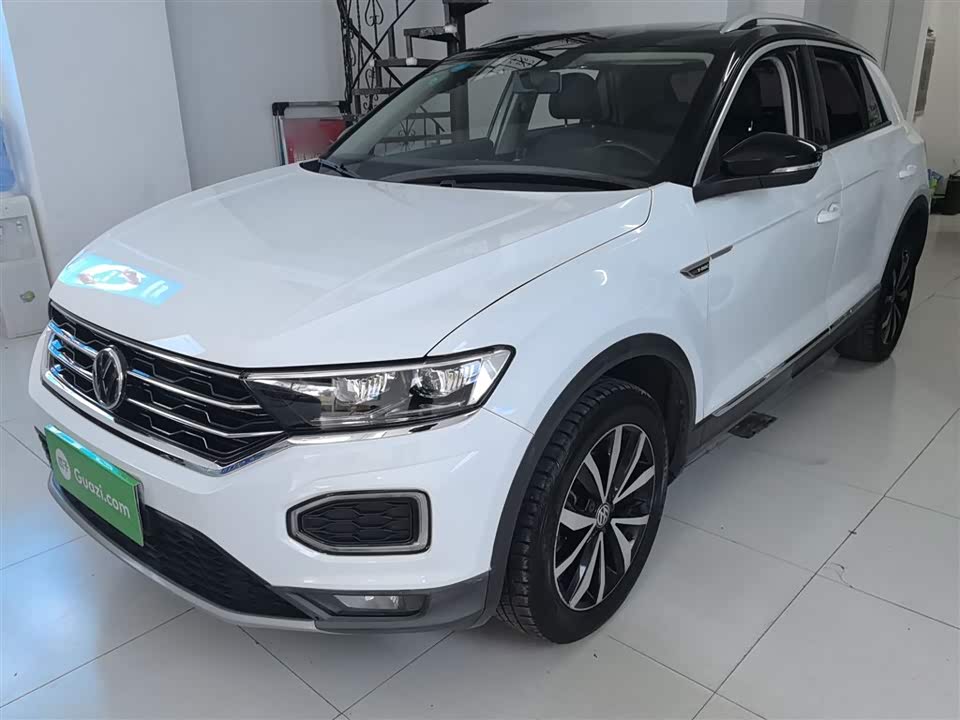 Volkswagen T-ROC exploring Songs
