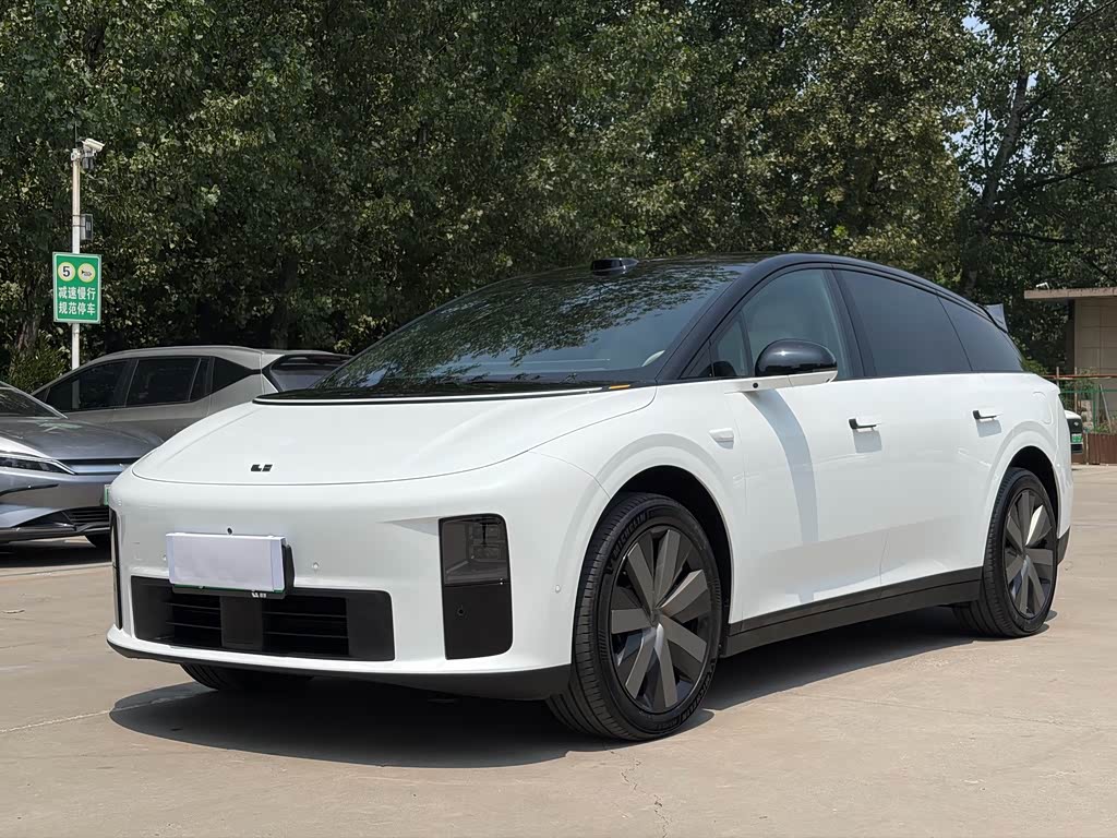 Li Auto i6
