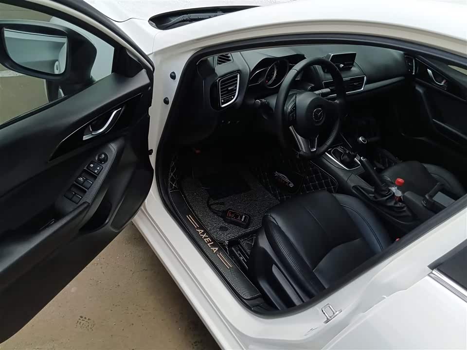 Mazda 3 Angkesaila Mazda 3 Angkesaila
