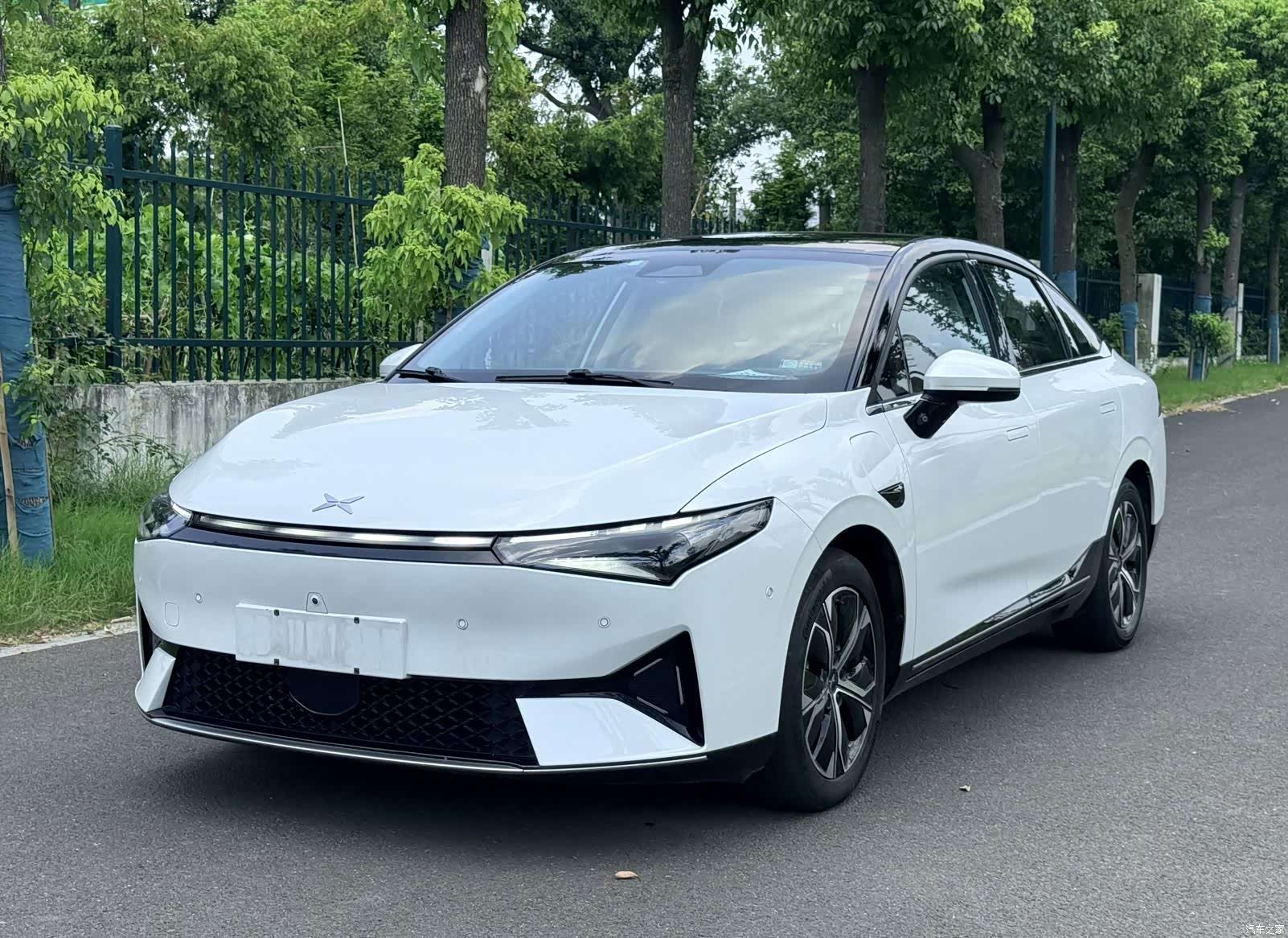 Xpeng P5, 2022 1