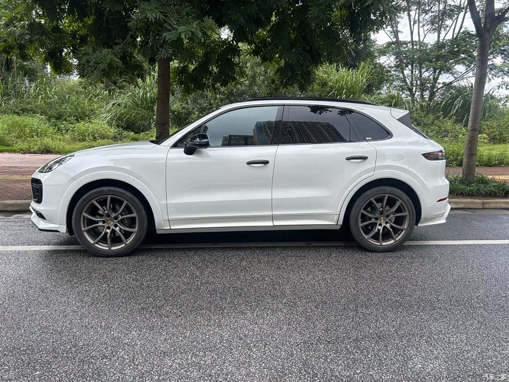 Porsche Cayenne, 2022 8