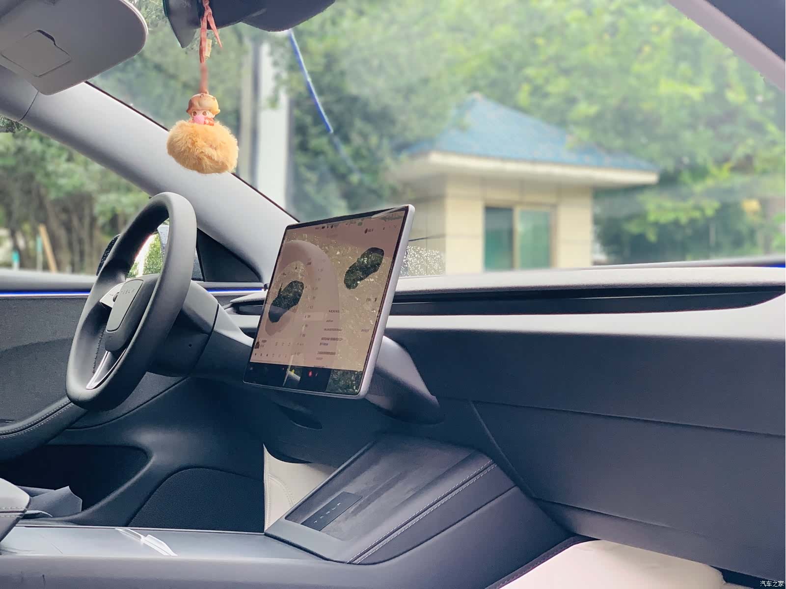 Tesla Model 3, 2024 10