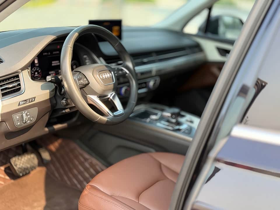 Audi Q7 Audi Q7