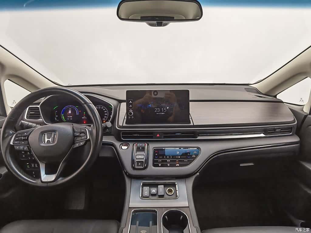 Honda Elysion, 2022 все фото