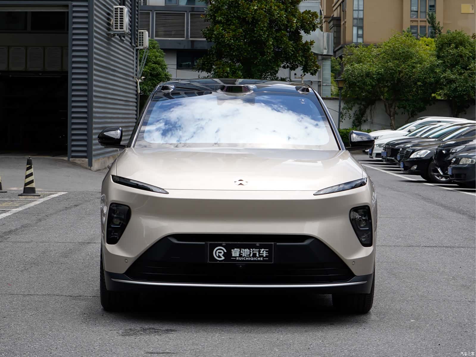 NIO ES8, 2024 2