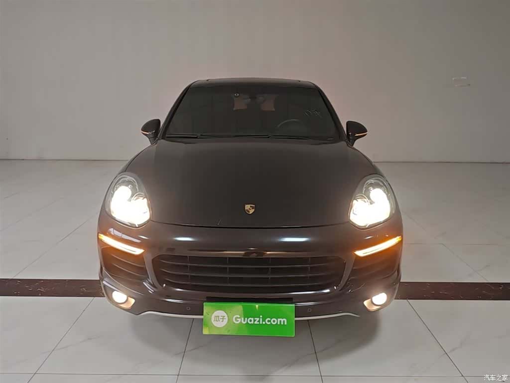 Porsche Cayenne, 2017 3