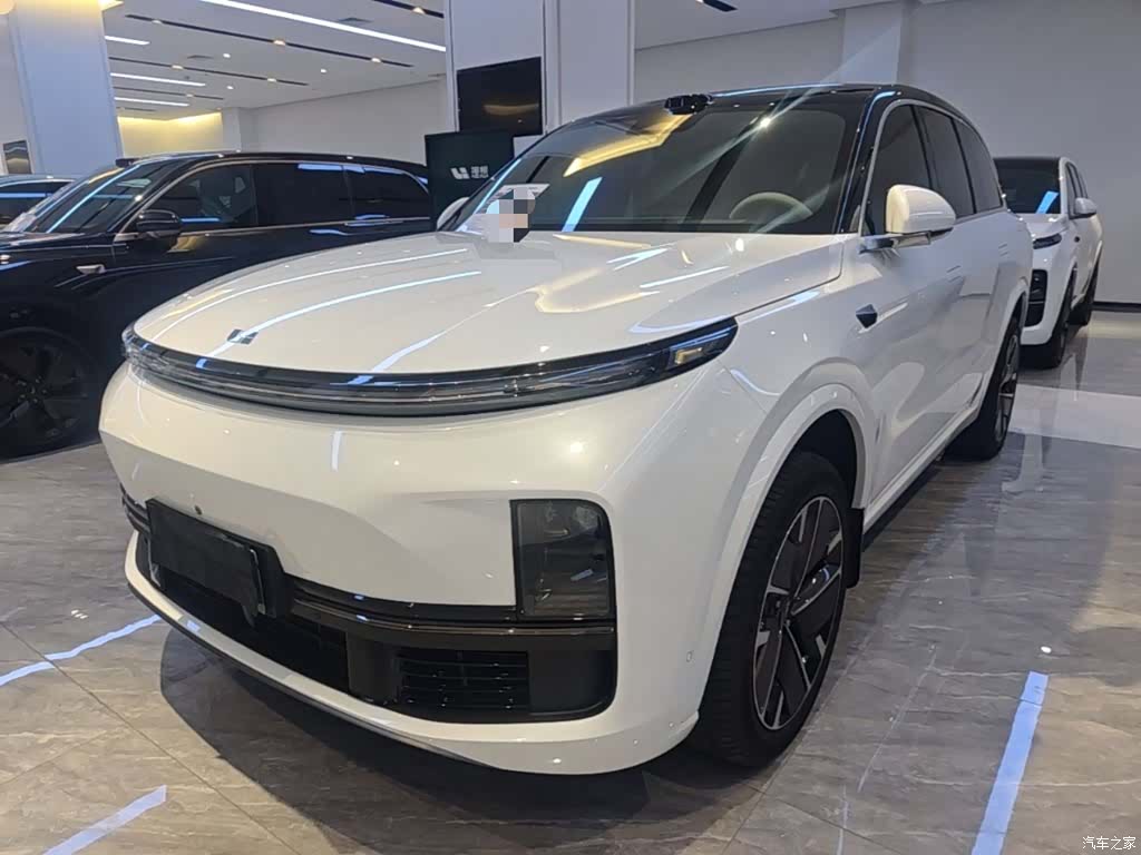 Li Auto L8, 2025 1