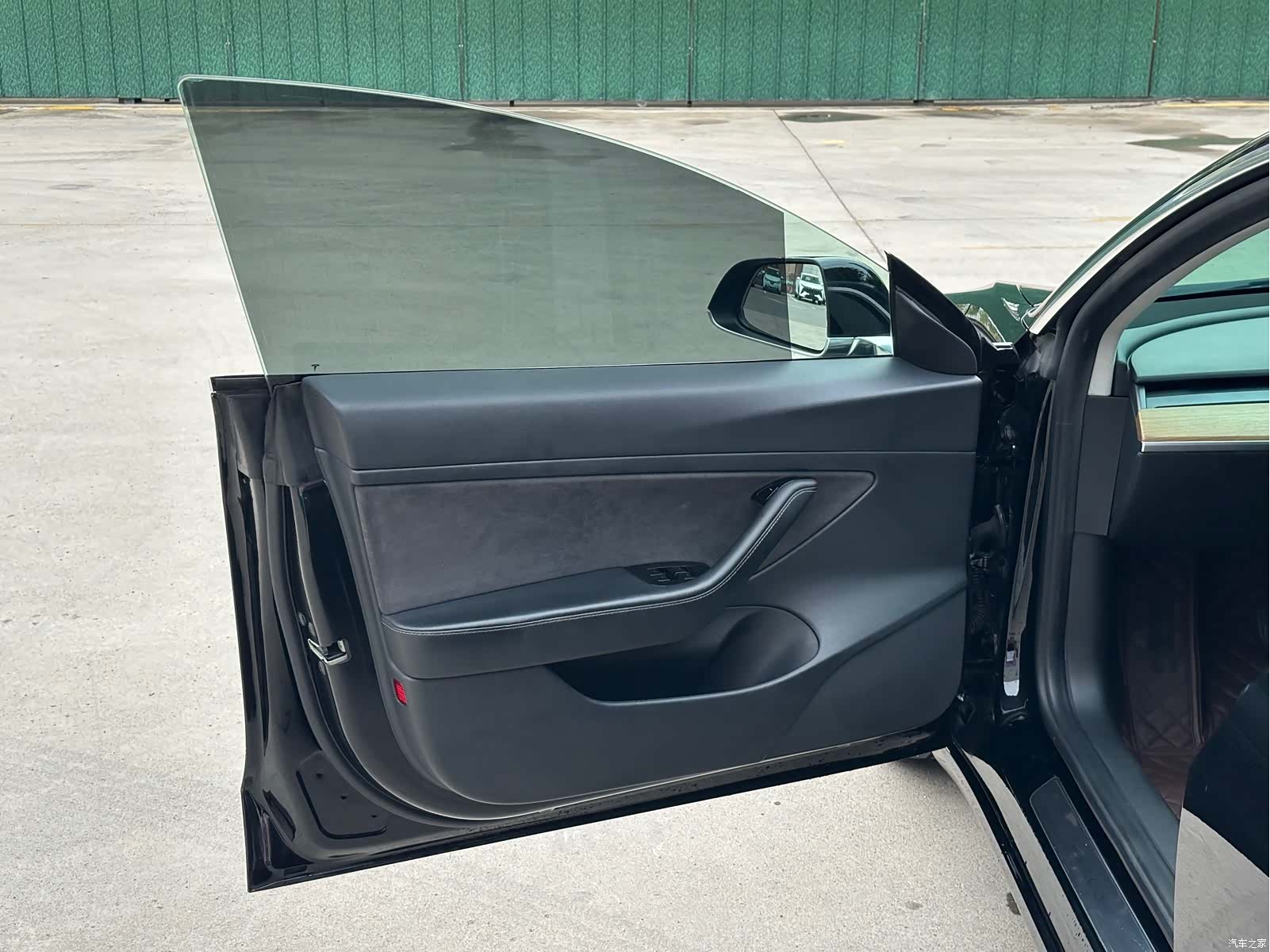 Tesla Model 3, 2021 17