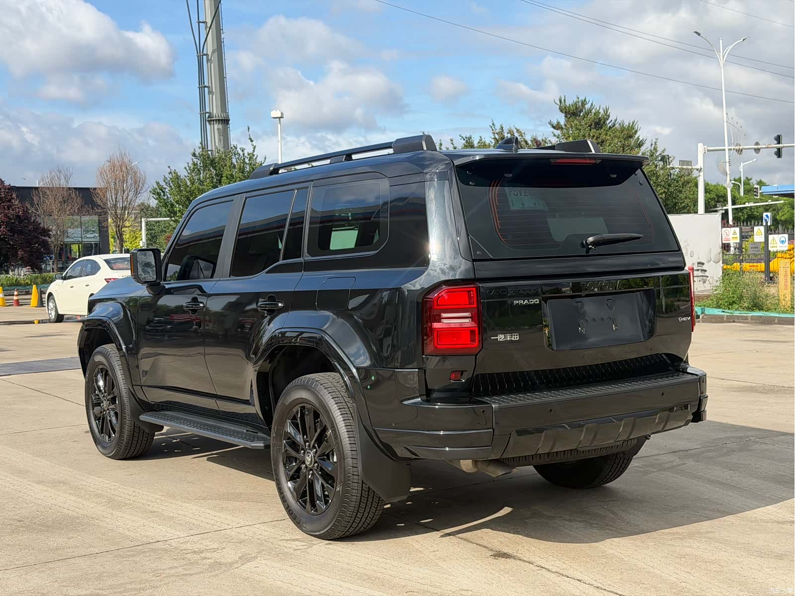 Toyota Prado, 2026 8