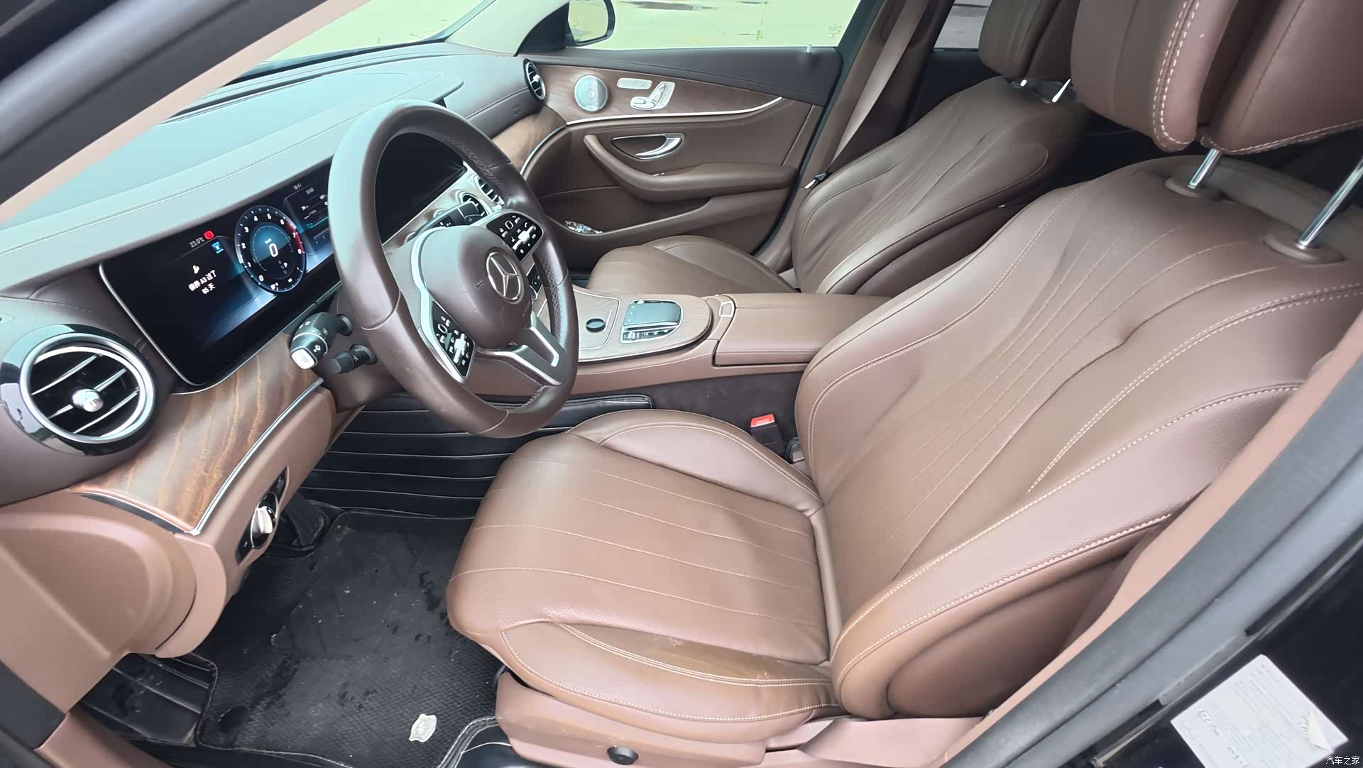 Mercedes-Benz E-Class, 2019 9