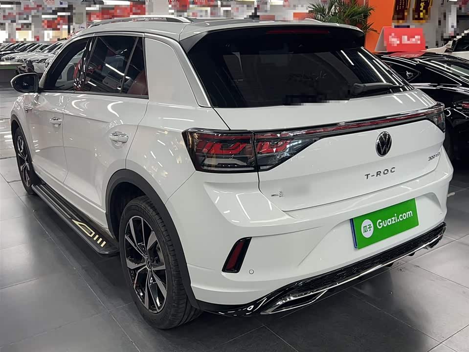 Volkswagen T-ROC exploring Songs