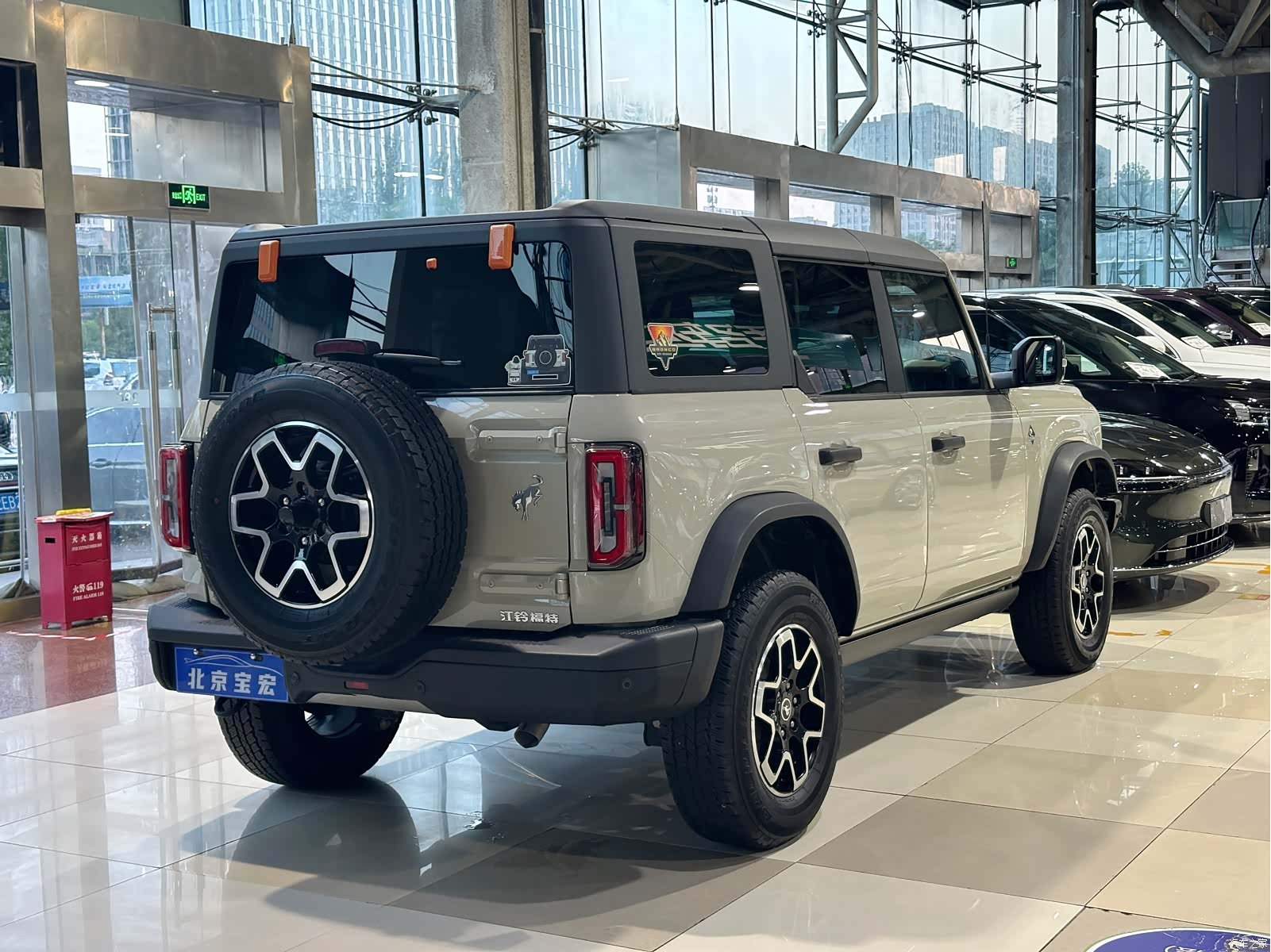 Ford Bronco, 2024 6