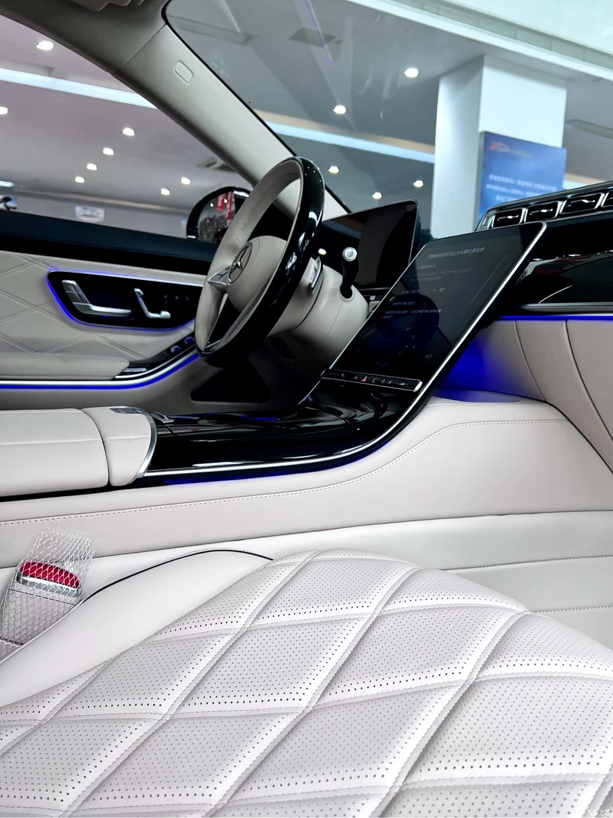 Maybach S-Class, 2025 13