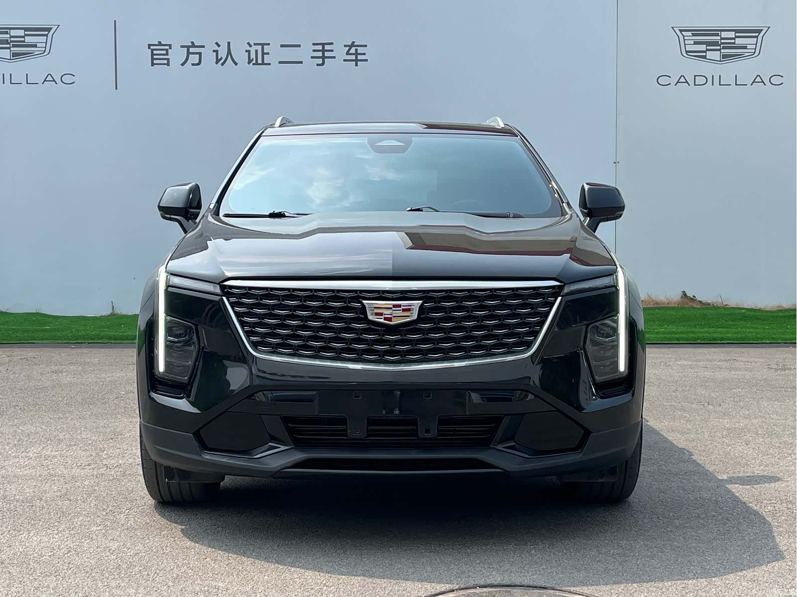 Cadillac XT4, 2023 2