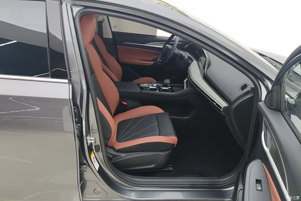 Changan Eado, 2024 8