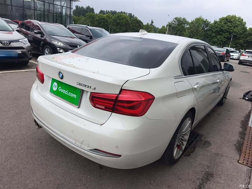 BMW 3 Series, 2018 7
