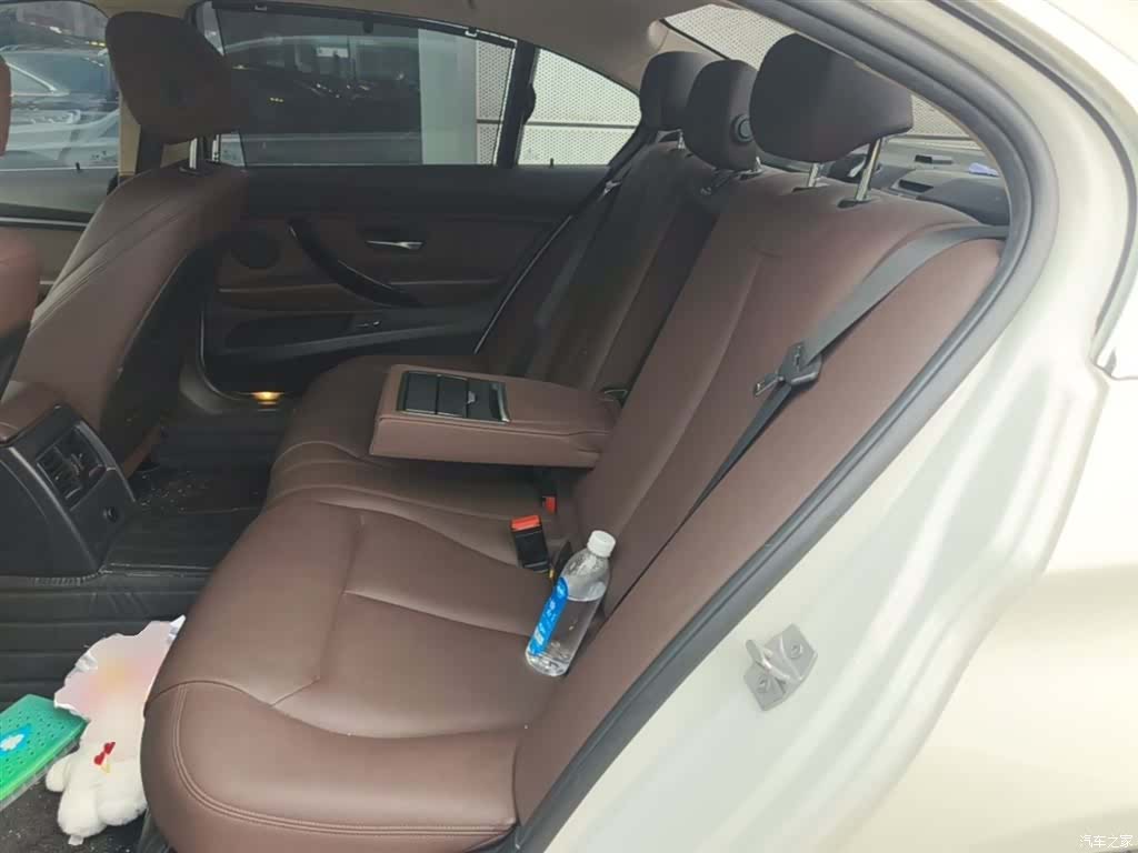 BMW 3 Series, 2018 17