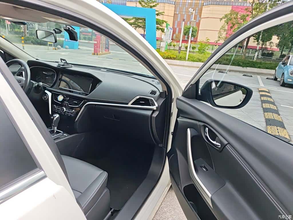 Nissan T90, 2019 21