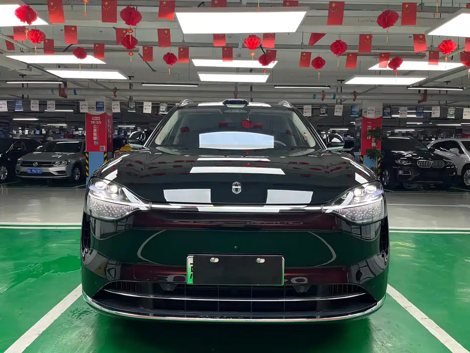 AITO Ask the world M9