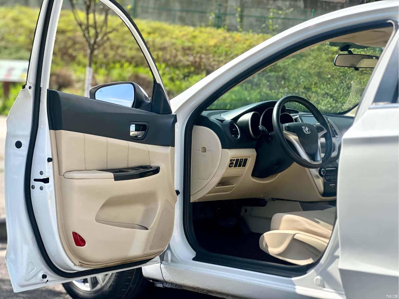 Changan Eado, 2015 17