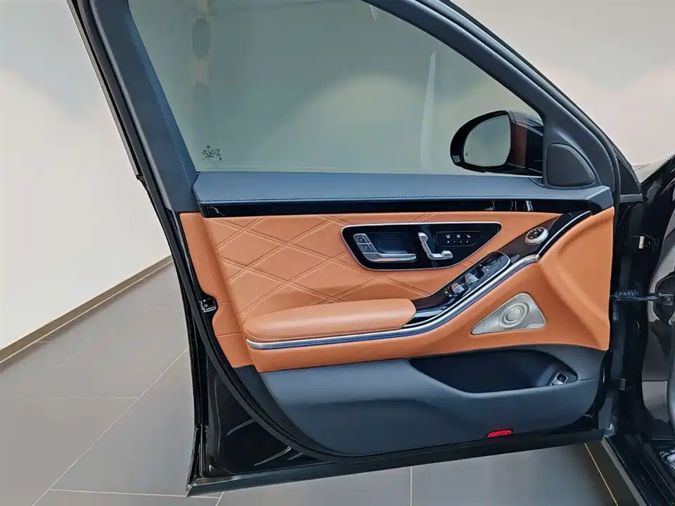 Mercedes-Benz Maybach S-class