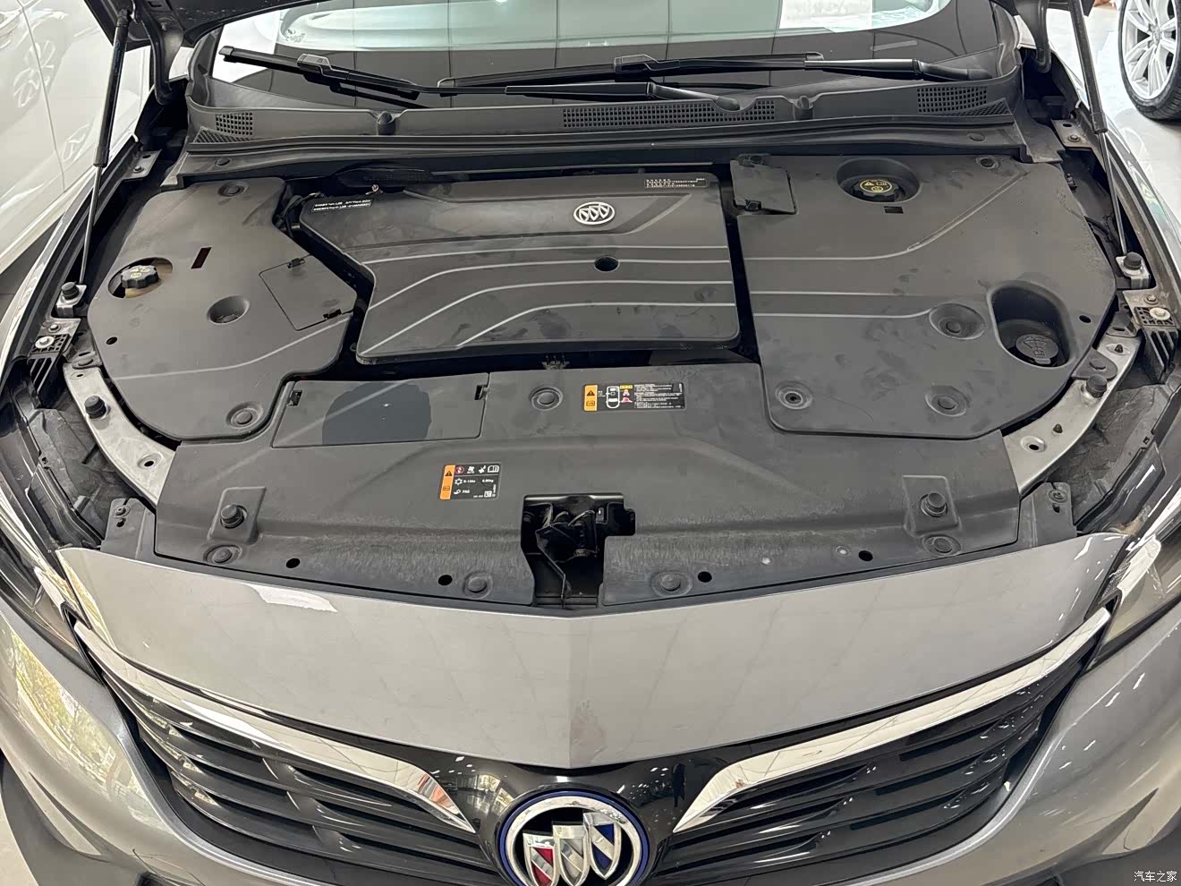 Buick Velite, 2022 10